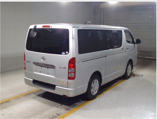 HIACE SUPER GL4