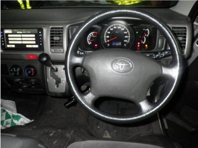 HIACE SUPER GL6