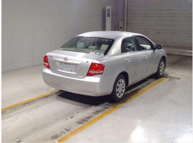 COROLLA AXIO X4
