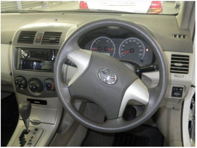 COROLLA AXIO X6