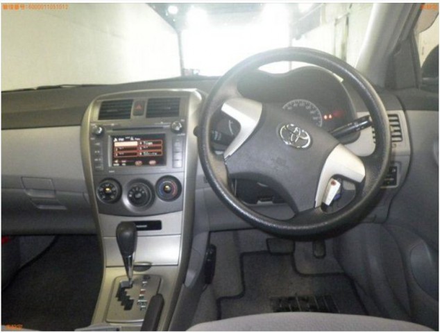 COROLLA AXIO X4