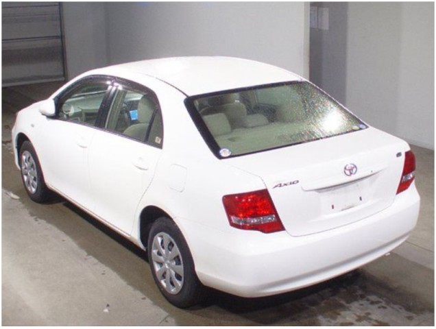 COROLLA AXIO X2