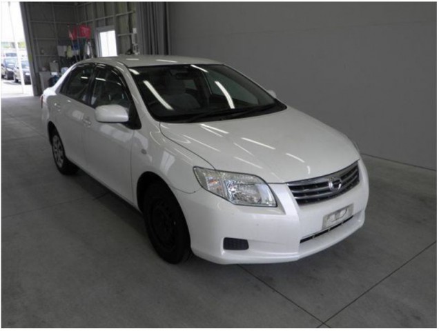 COROLLA AXIO 1