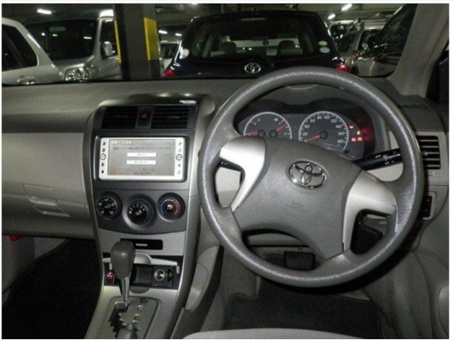 COROLLA AXIO X4