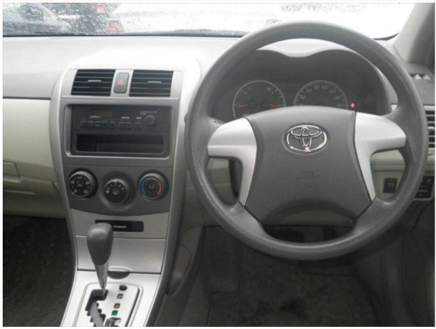COROLLA AXIO  X4