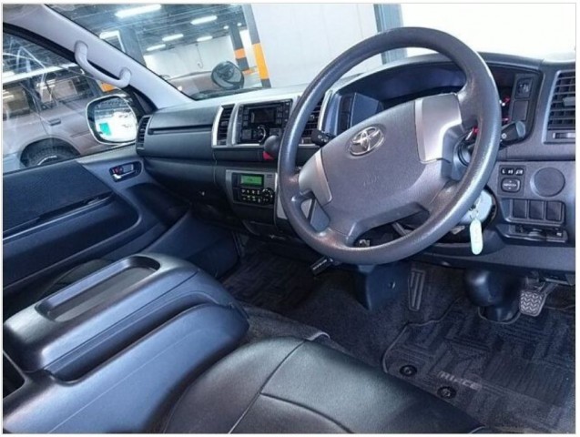 HIACE VAN LONG SUPER GL5
