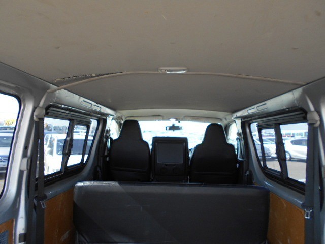 HIACE VAN DX GL PACKAGE11