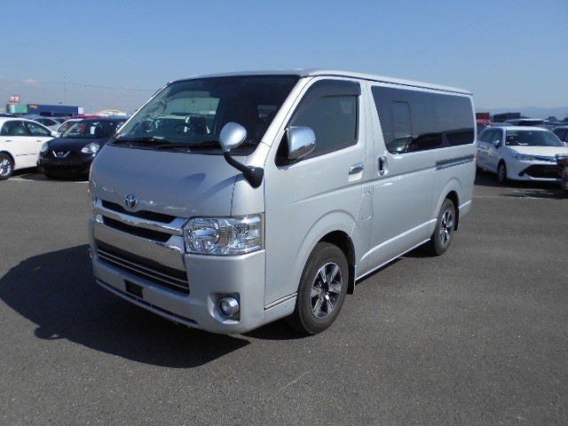 HIACE VAN DX GL PACKAGE2