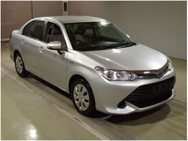 COROLLA AXIO HYBRID3