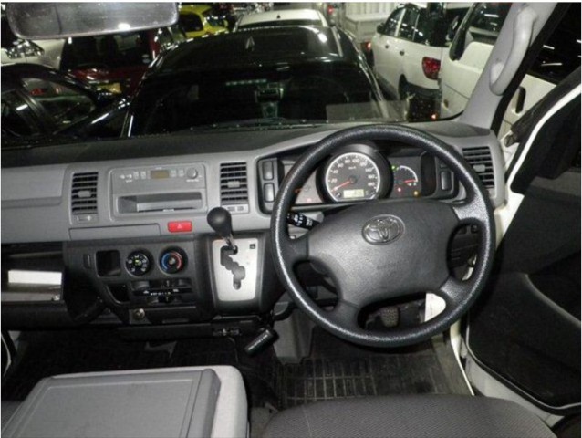 HIACE DX4