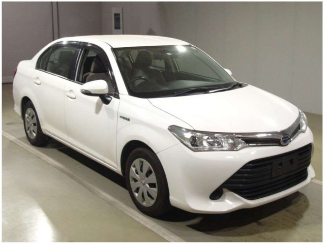 COROLLA AXIO  HYBRID3