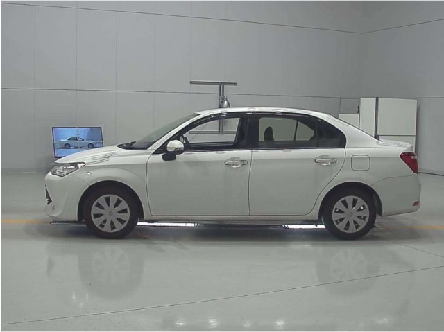 COROLLA AXIO 1.5X BUSINESS PACKAGE13