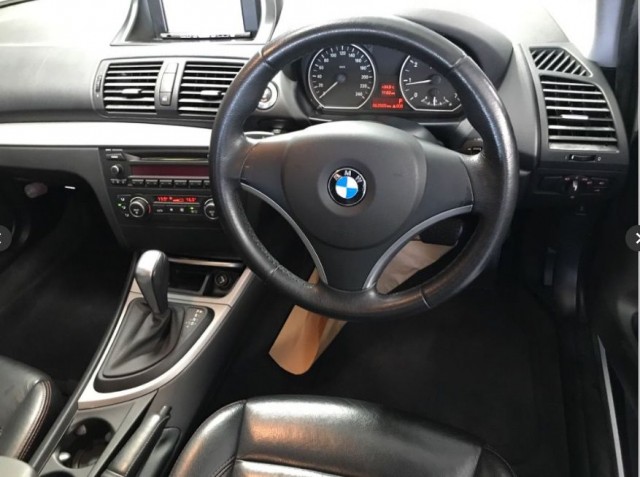 BMW 1 SERIES  116i5