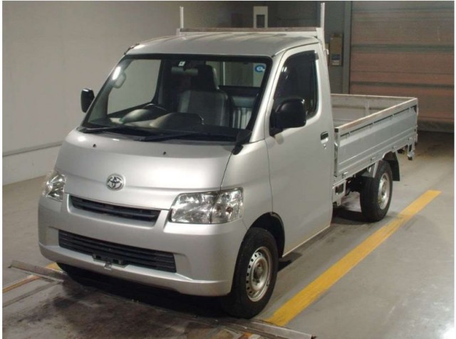 TOWN ACE TRUCK 3