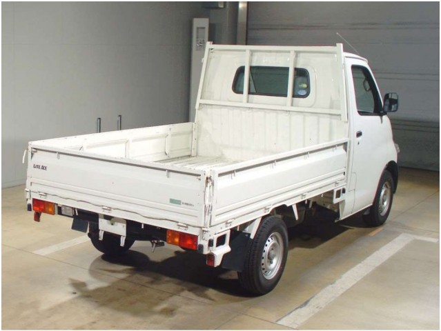 LITE ACE TRUCK DX3