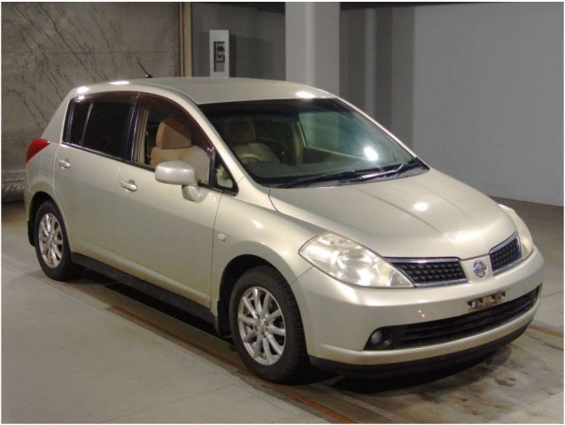 TIIDA 15G1