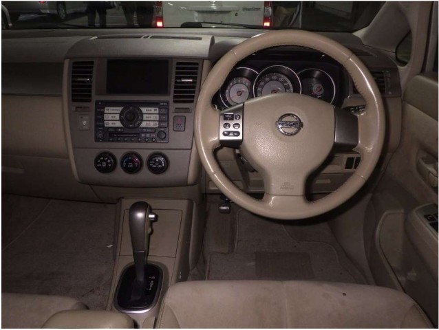 TIIDA 15G6