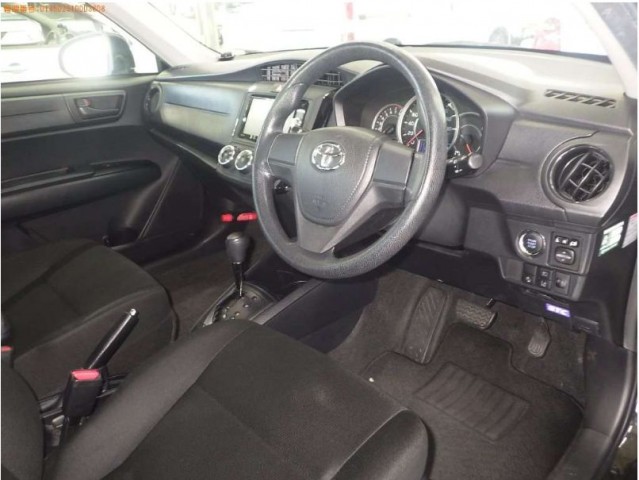 COROLLA AXIO EX5