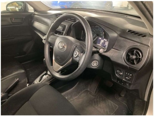 COROLLA AXIO HYBRID5