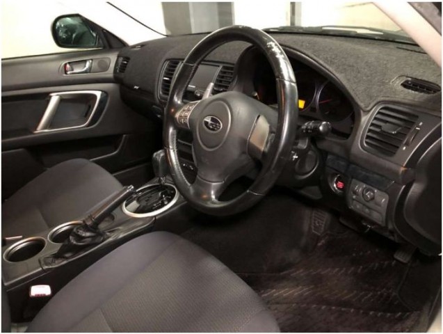 LEGACY  2.0GT 5