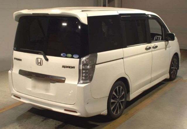 STEP WAGON SUPADA Z COOLSPIRIT INTER NAVI SELECTION3