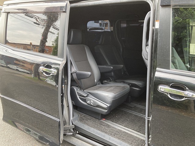 NOAH HYBRID SI ＷxB-28