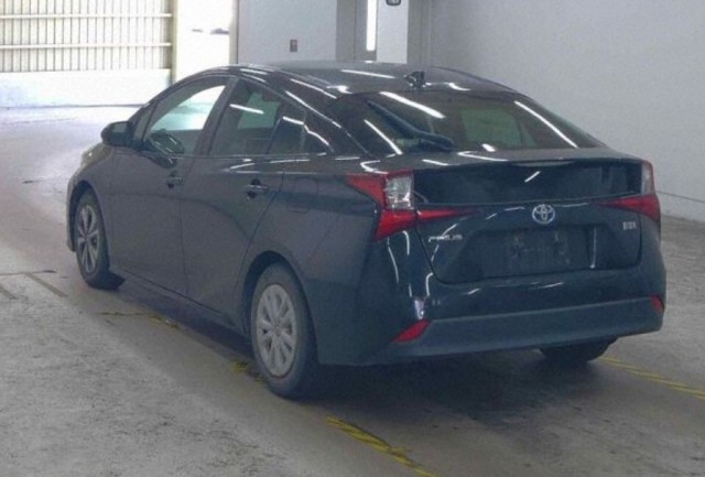 PRIUS S SAFETY PLUS 24