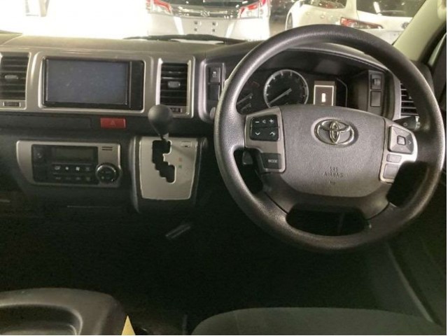 HIACE VAN LONG SUPER GL6