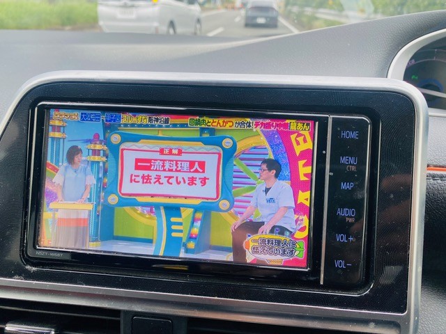 SIENTA HYBRID G CUERO10