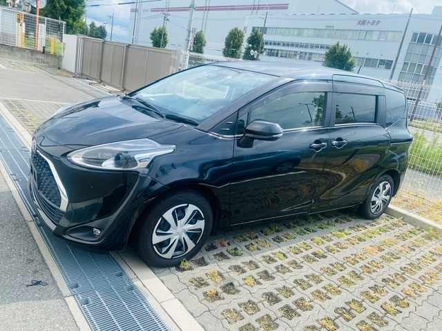 SIENTA HYBRID G CUERO18