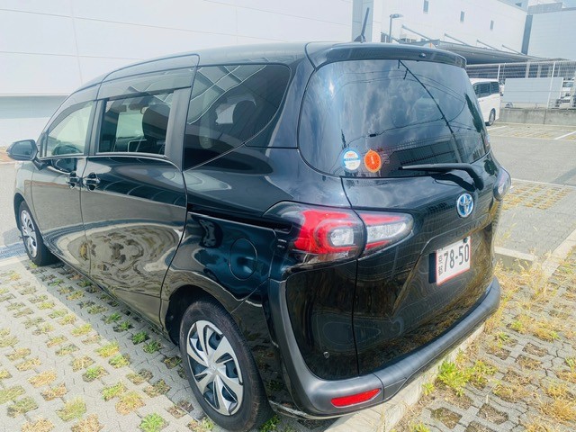 SIENTA HYBRID G CUERO20