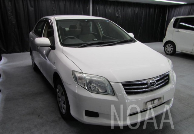 COROLLA AXIO X1