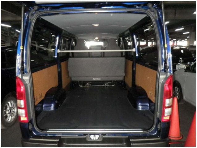 HIACE DX9